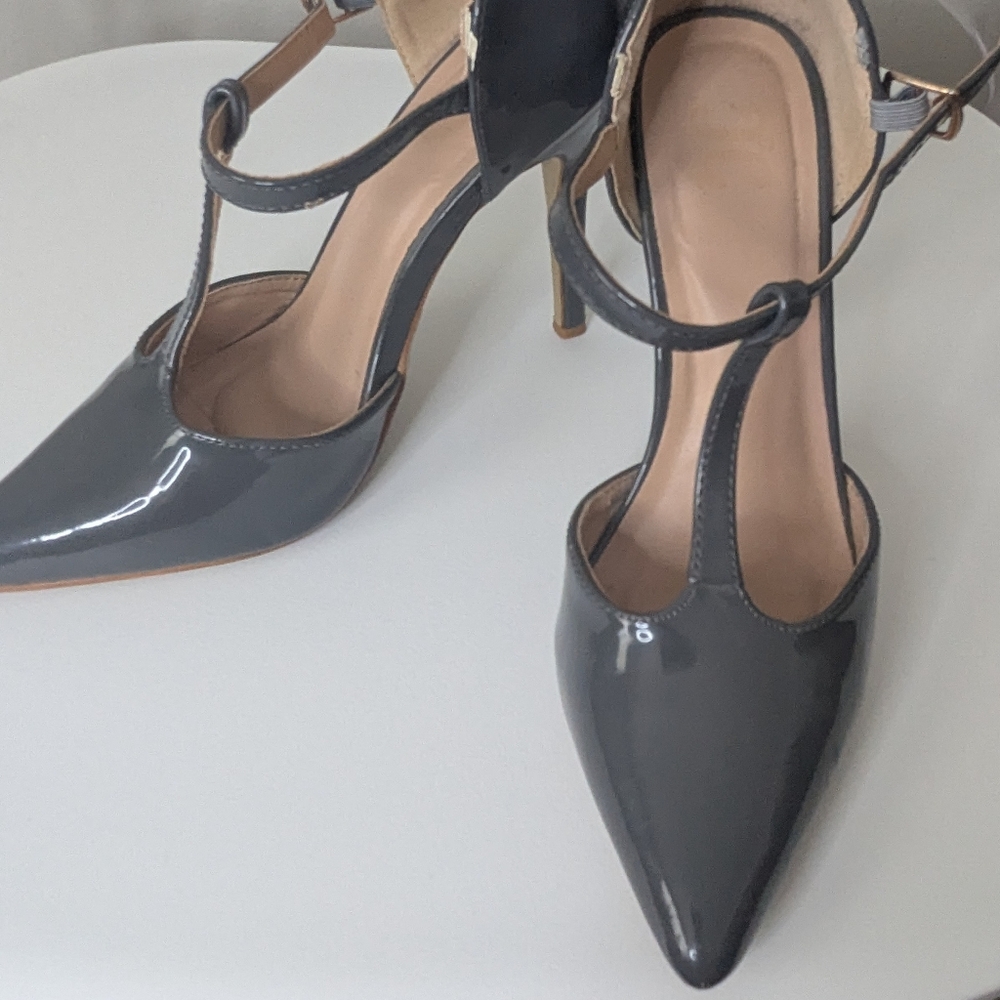 Journee Collection Heels - Picture 2 of 3